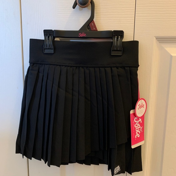 NWT Justice Girls Sport Pleated Skirt w Shorts Tech Pocket Black S 7/8 - Picture 1 of 4